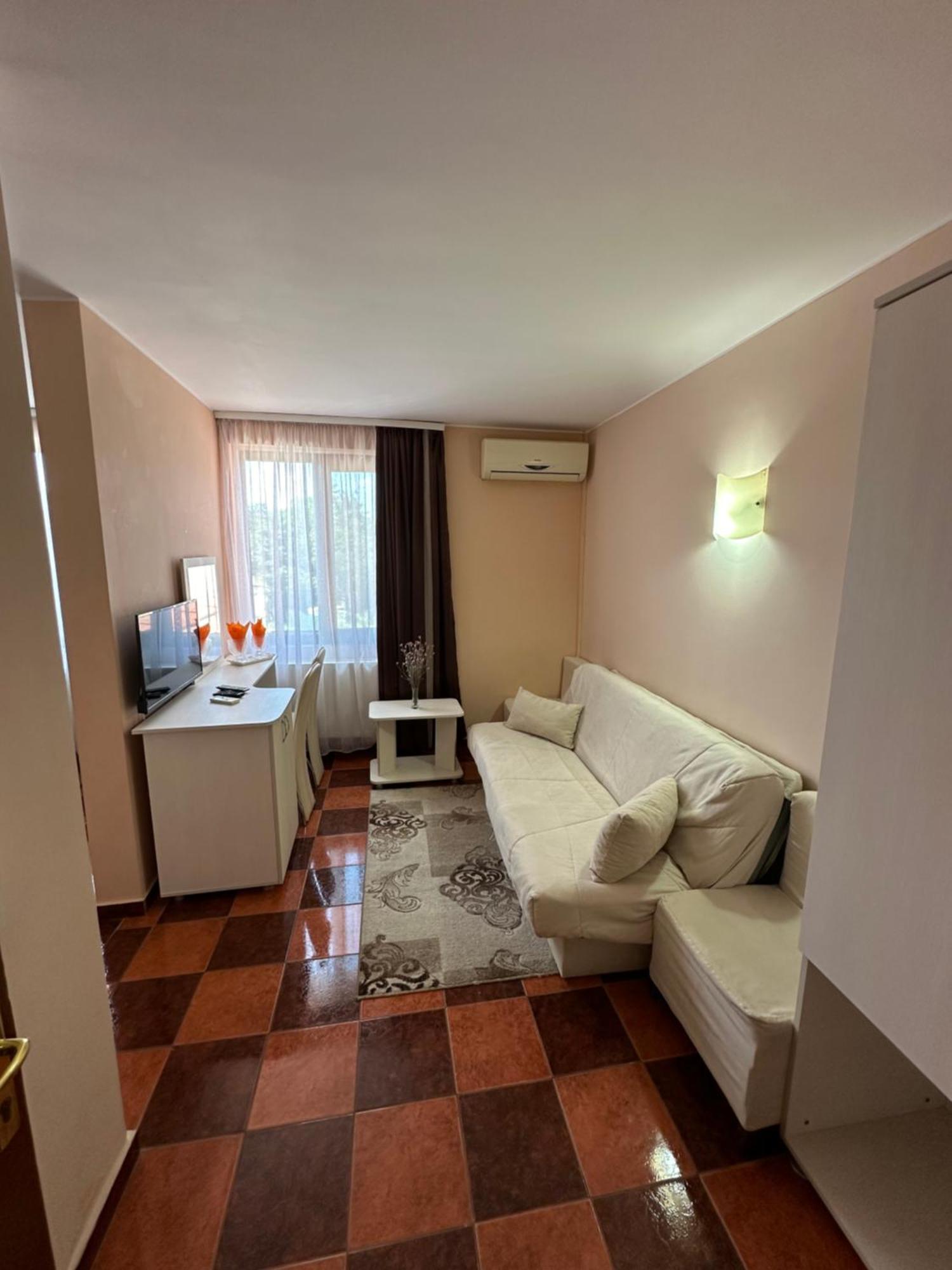 Hotel Turist Neptun Dış mekan fotoğraf