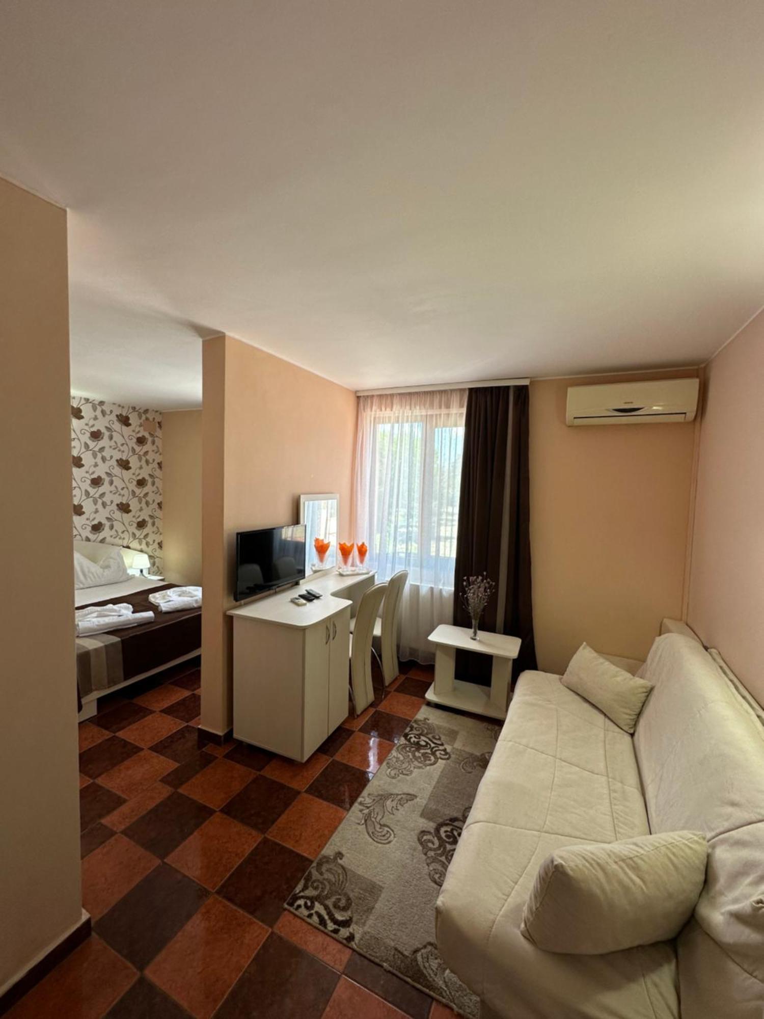 Hotel Turist Neptun Dış mekan fotoğraf