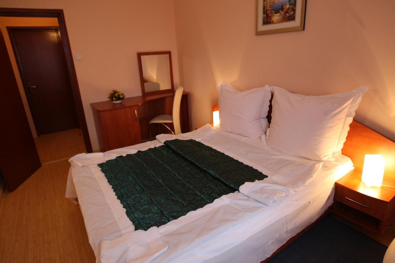 Hotel Turist Neptun Oda fotoğraf